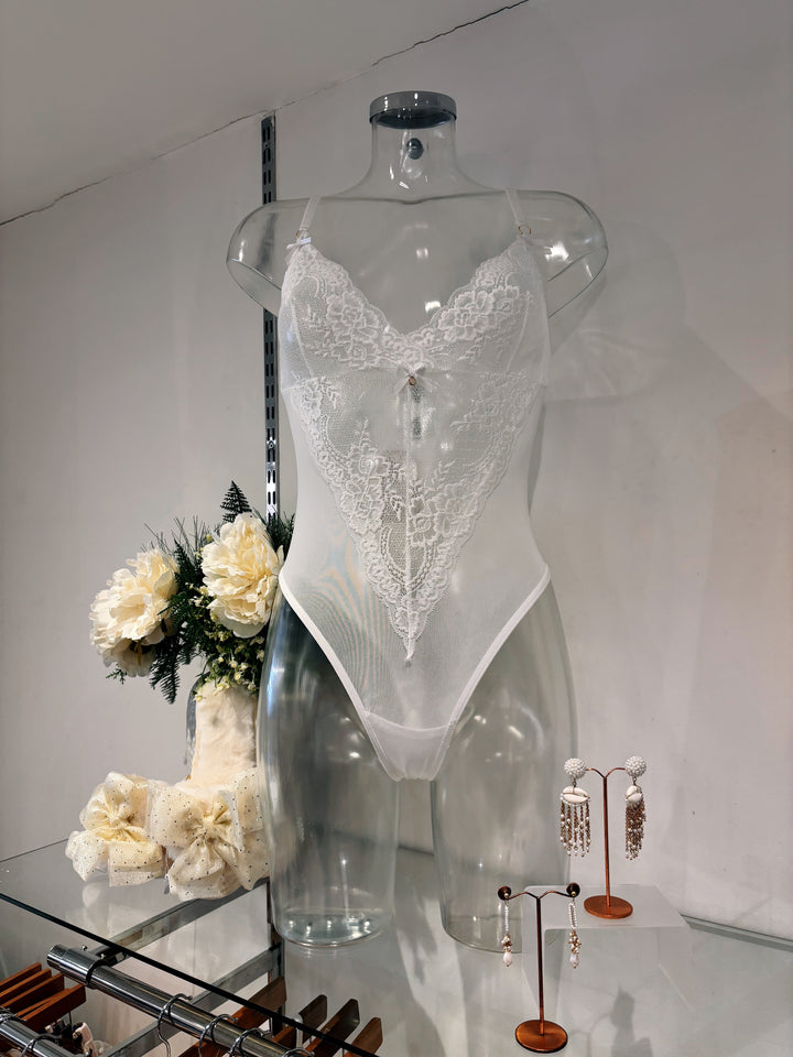 Evie White Lace Bodysuit