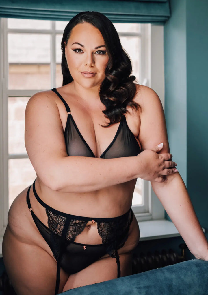 Woman wearing a Black Mesh Triangle Lingerie Set 