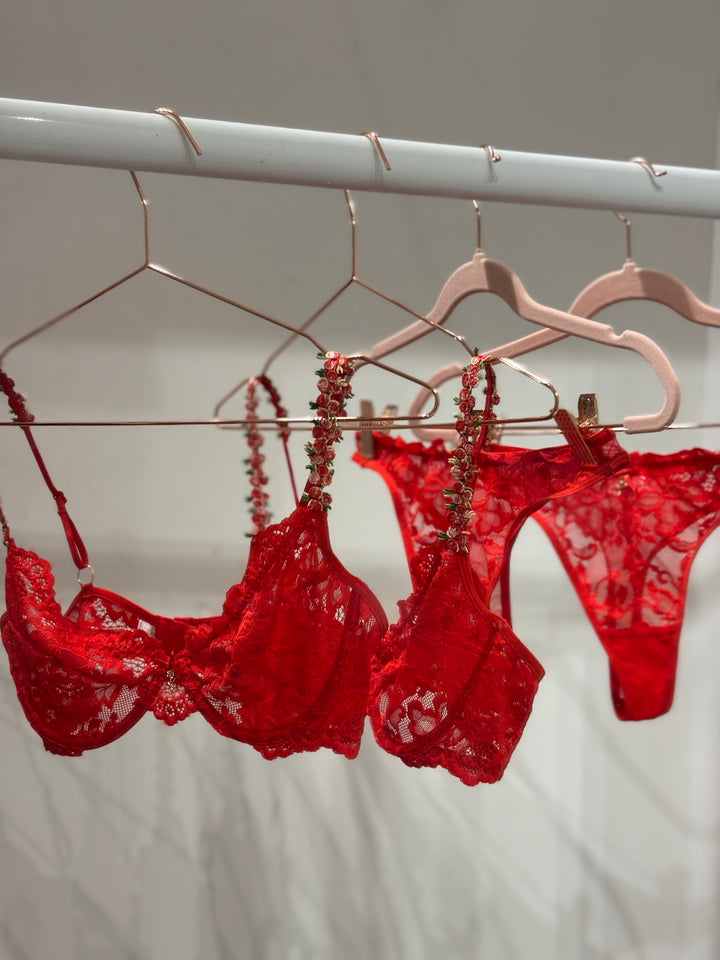 Scarlett Red Underwired Lingerie Set With Floral Straps