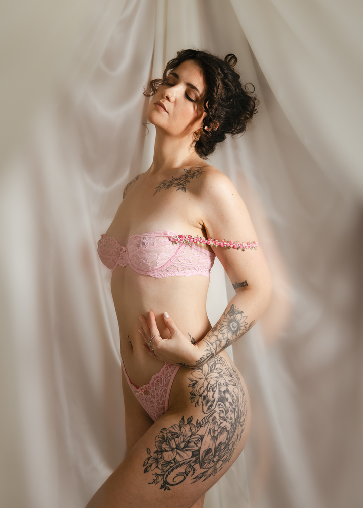 Isabella Pink Underwired Lingerie Set With Floral Straps