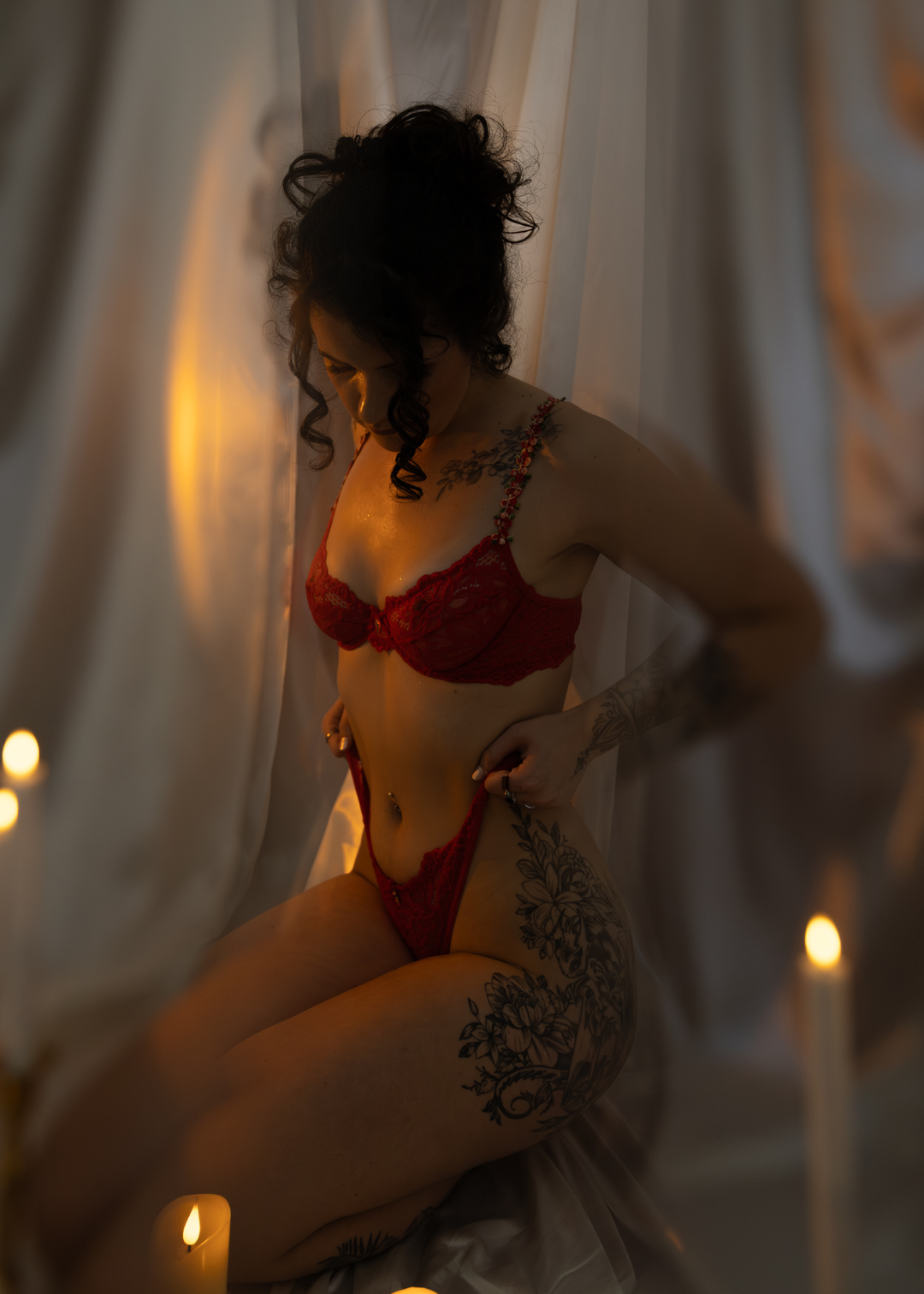 Scarlett Red Underwired Lingerie Set With Floral Straps