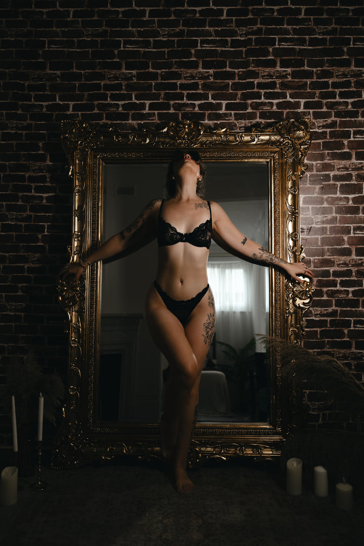 Mimi Embellished Underwired Lingerie Set