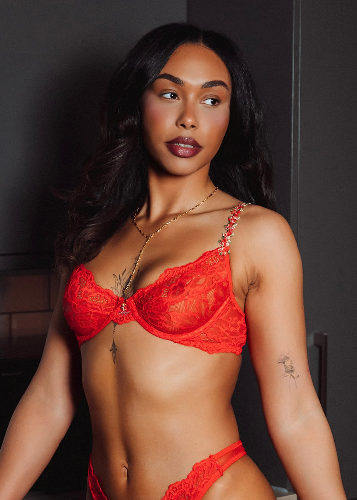 Scarlett Red Underwired Bra With Floral Straps