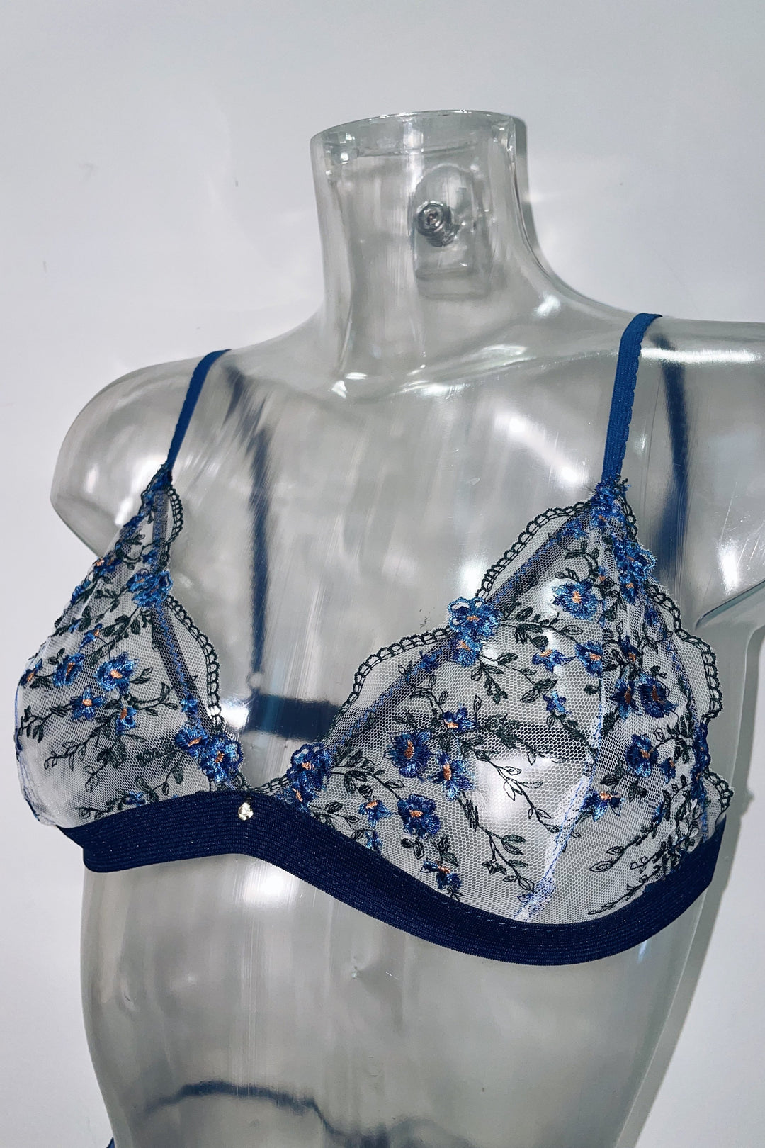 Bluebell Embroidered Lingerie Set